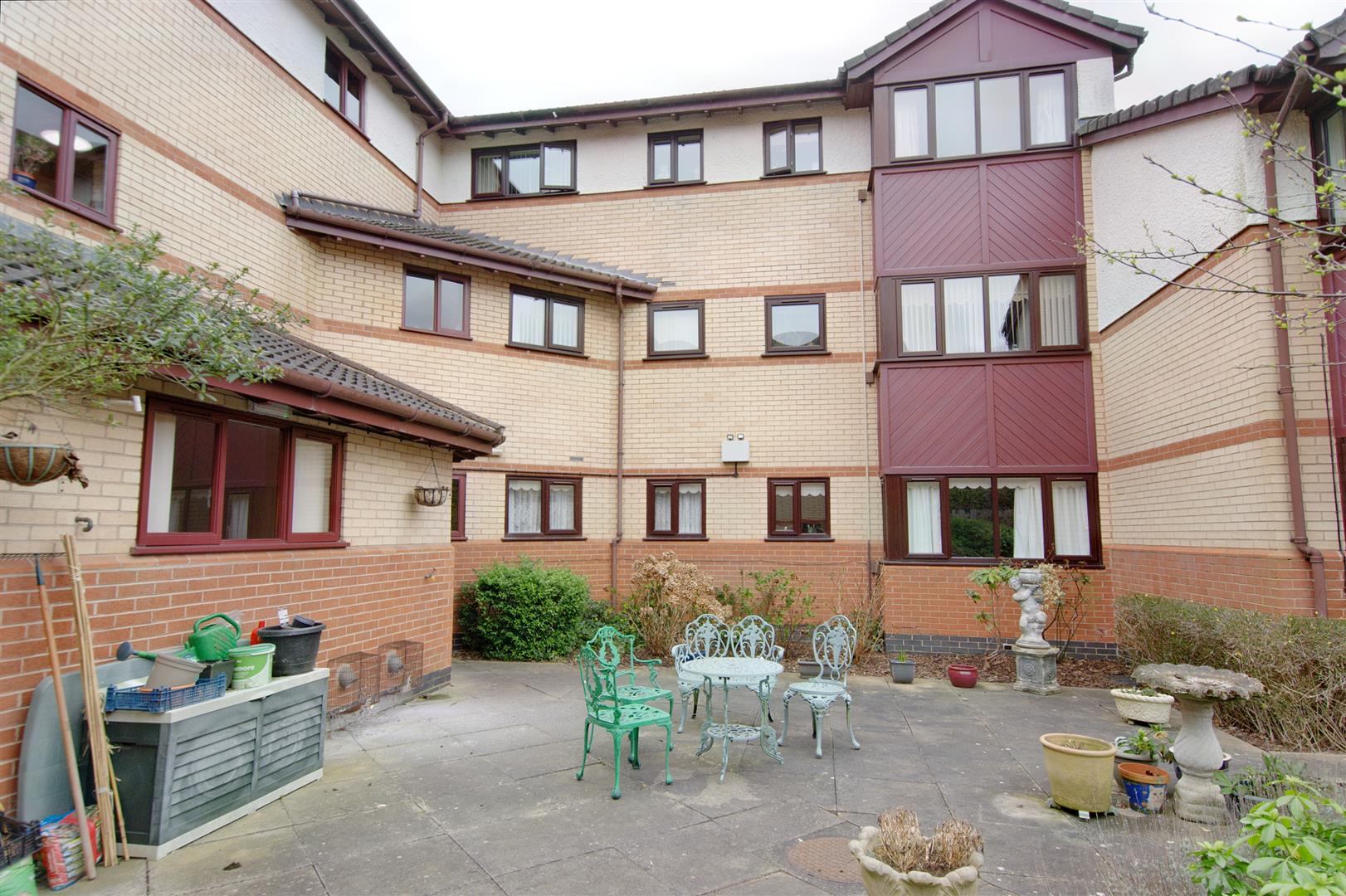 Sandby Court, Beeston, Nottingham Robert Ellis Estate Agents